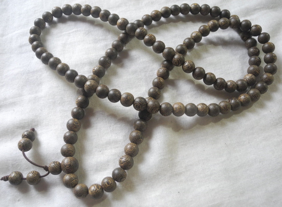 TOP! Vietnamese Natural Agarwood Necklace 108 Prayerbeads 37g 8mm Aquilaria 沉香香木