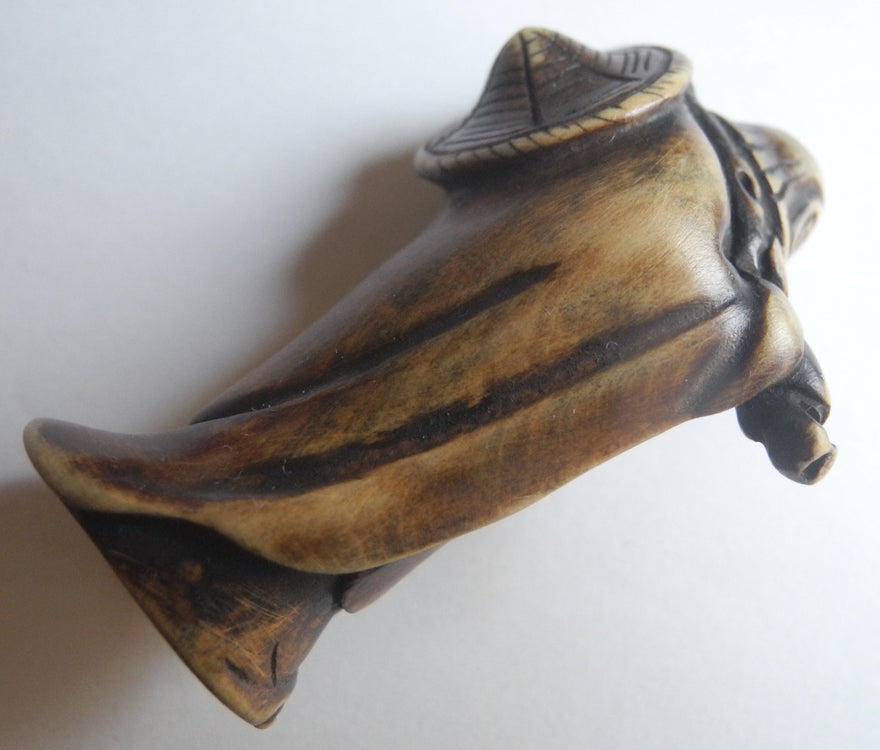 Japanese antique Hermit Man statue with signature Ojime after Meiji era Wood