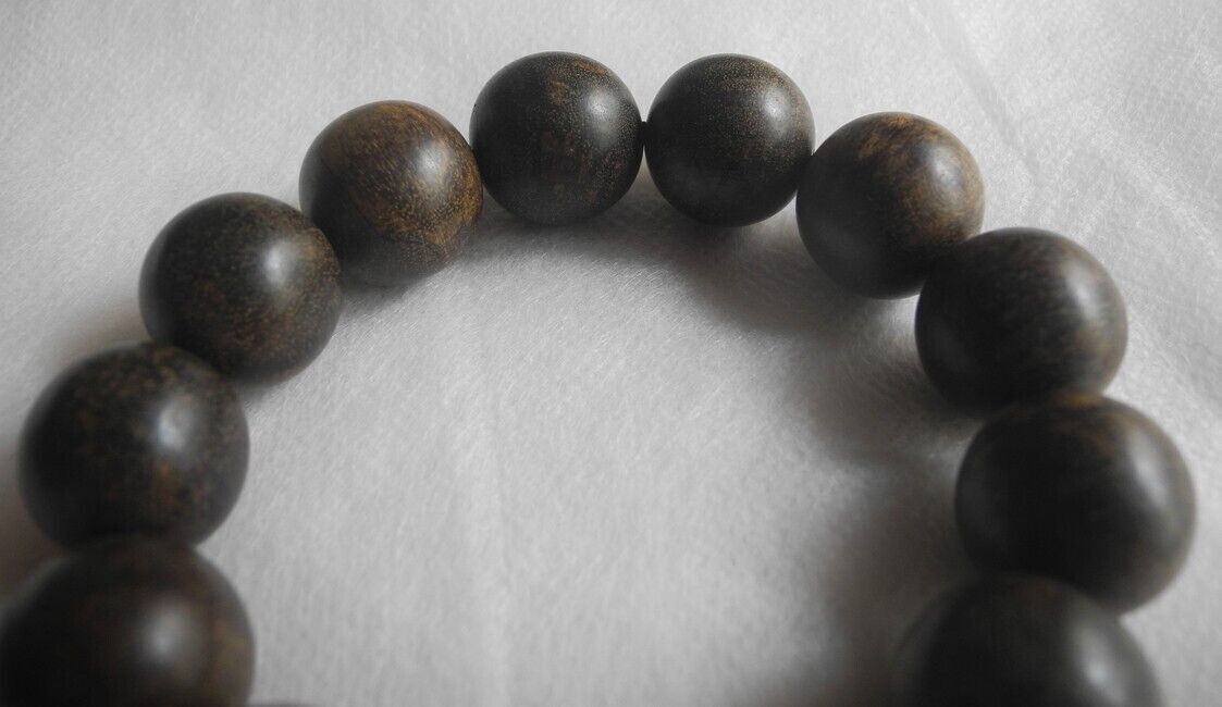 TOP! Vietnamese Natural Agarwood Bracelet Prayer beads 37g 17mm Aquilaria...